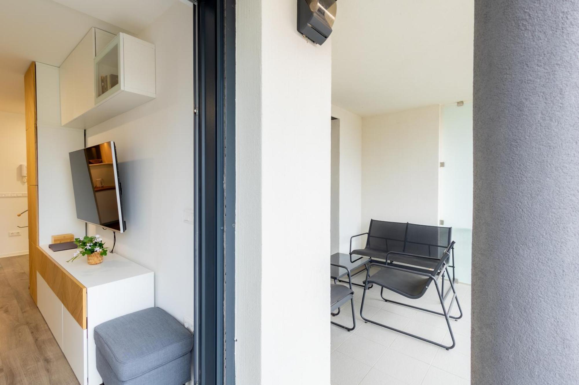 Casa Romana Apartmanok Siofok By Bltn Exteriör bild